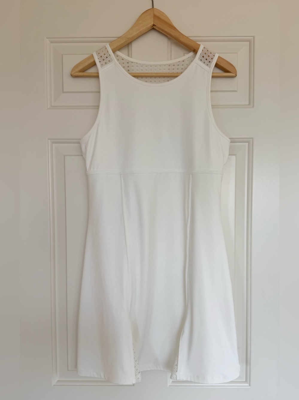 Tuckernuck TNuck Sport Victoria Tennis Dress White Cane Lace Trim M NWOT - Picture 3 of 7